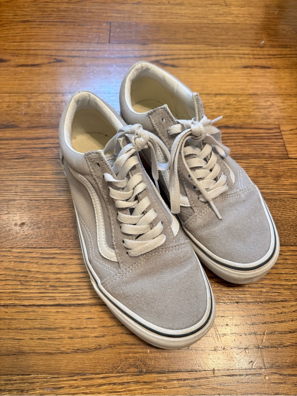 Vans Old Skool Women’s Sneakers - Light Gray and White